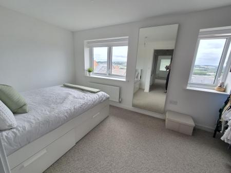 2 bedroom Semi-detached house to let in Armstrong Road, Newcastle upon Tyne, NE15