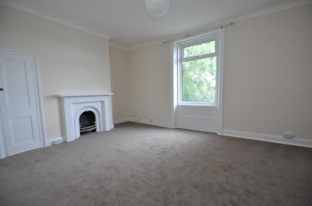 2 bedroom Terraced House to let in Tunstall Terrace, Sunderland, SR2