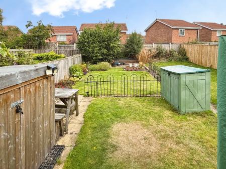 2 bedroom Flat for sale in Benton Park Road, Newcastle upon Tyne, NE7