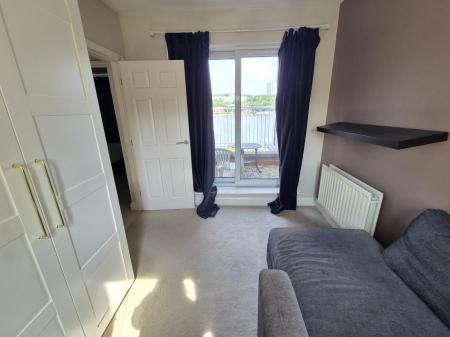 4 bedroom Detached house to let in Cormorant Drive, Gateshead, NE11