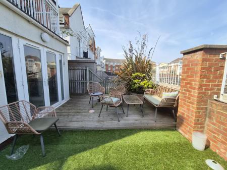 4 bedroom Detached house to let in Cormorant Drive, Gateshead, NE11