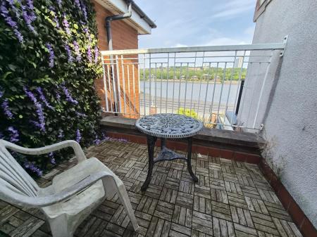 4 bedroom Detached house to let in Cormorant Drive, Gateshead, NE11