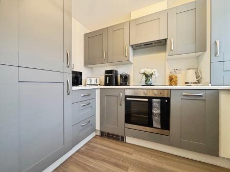 2 bedroom Semi-detached house for sale in Chapel Rigg Drive, Scotswood, Newcastle upon Tyne, NE15