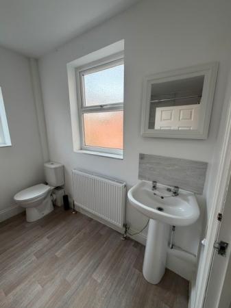 2 bedroom Flat to let in Kingsley Terrace, Newcastle upon Tyne, NE4