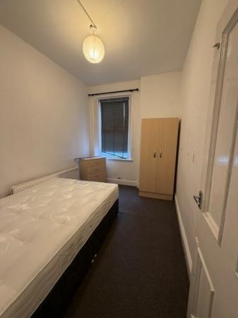 2 bedroom Flat to let in Kingsley Terrace, Newcastle upon Tyne, NE4