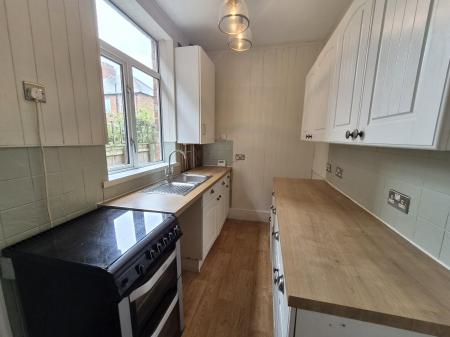 3 bedroom Bungalow to let in Beadling Gardens, Fenham, Newcastle upon Tyne, NE4