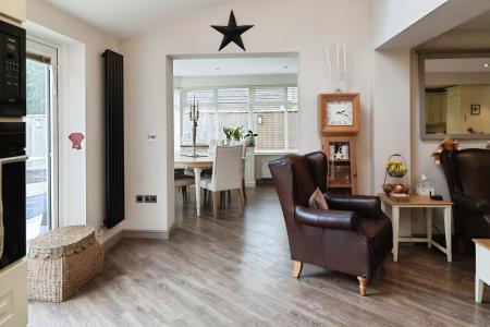 5 bedroom Detached house for sale in Settlingstone Close, Haydon Grange, Newcastle upon Tyne, NE7