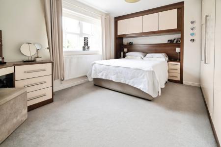 5 bedroom Detached house for sale in Settlingstone Close, Haydon Grange, Newcastle upon Tyne, NE7
