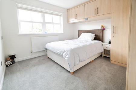 5 bedroom Detached house for sale in Settlingstone Close, Haydon Grange, Newcastle upon Tyne, NE7