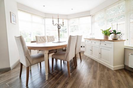 5 bedroom Detached house for sale in Settlingstone Close, Haydon Grange, Newcastle upon Tyne, NE7