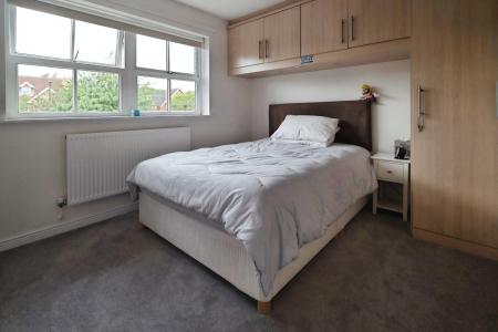 5 bedroom Detached house for sale in Settlingstone Close, Haydon Grange, Newcastle upon Tyne, NE7