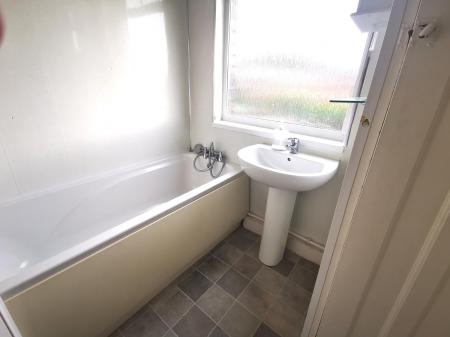 2 bedroom Semi-detached house to let in Ronald Drive, Newcastle upon Tyne, NE15