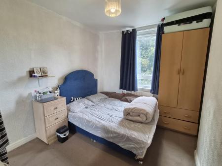2 bedroom Flat to let in Leazes Court, Newcastle upon Tyne, NE4