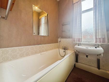 3 bedroom Semi-detached house for sale in Bexley Avenue, Denton Burn, Newcastle upon Tyne, NE15