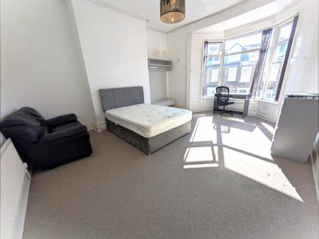 1 bedroom House of Multiple Occupation to let in Elmwood Street, Sunderland, SR2