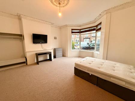 1 bedroom House of Multiple Occupation to let in Elmwood Street, Sunderland, SR2