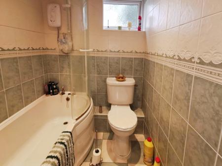 2 bedroom Flat for sale in Eastwood Court, Benton, Newcastle upon Tyne, NE12