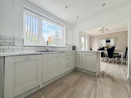 3 bedroom Semi-detached house for sale in Southmead Avenue, Blakelaw, Newcastle upon Tyne, NE5
