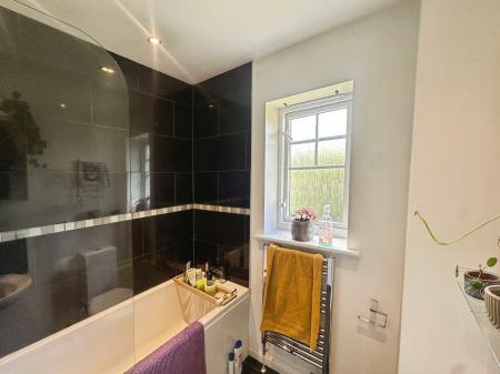 2 bedroom Terraced House for sale in Cawfields Court, Longbenton, Newcastle upon Tyne, NE12