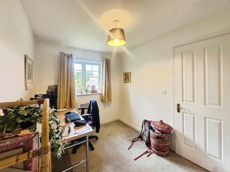 2 bedroom Terraced House for sale in Cawfields Court, Longbenton, Newcastle upon Tyne, NE12