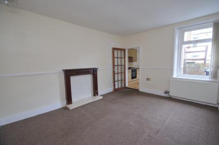2 bedroom Ground floor flat to let in Hainingwood Terrace, Bill Quay, Gateshead, NE10