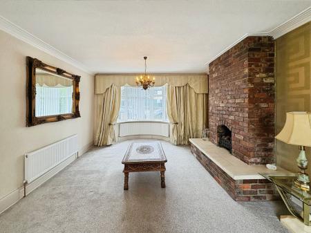 2 bedroom Semi-detached bungalow for sale in West Road, Fenham, Newcastle upon Tyne, NE4