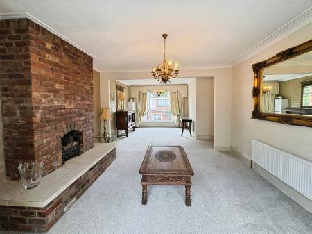 2 bedroom Semi-detached bungalow for sale in West Road, Fenham, Newcastle upon Tyne, NE4