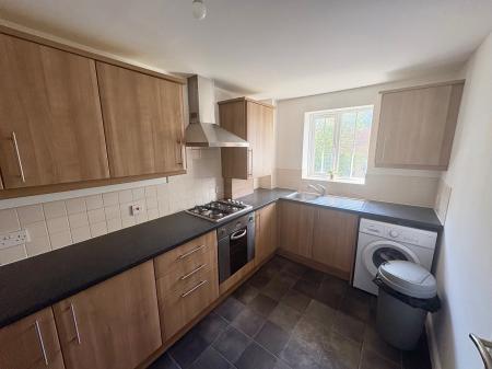 2 bedroom Flat to let in Hawthorn Close, Benwell, Newcastle upon Tyne, NE15