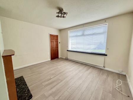 3 bedroom Semi-detached house to let in Braebridge Place, Kenton, Newcastle upon Tyne, NE3