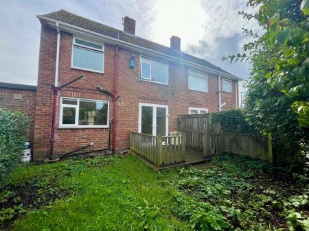 3 bedroom Semi-detached house to let in Braebridge Place, Kenton, Newcastle upon Tyne, NE3