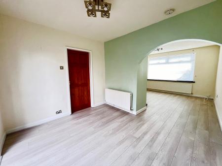 3 bedroom Semi-detached house to let in Braebridge Place, Kenton, Newcastle upon Tyne, NE3