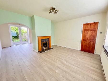 3 bedroom Semi-detached house to let in Braebridge Place, Kenton, Newcastle upon Tyne, NE3