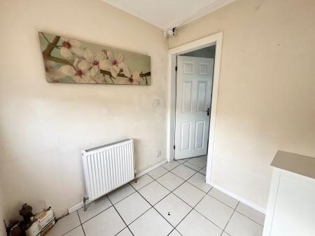 3 bedroom Semi-detached house to let in Braebridge Place, Kenton, Newcastle upon Tyne, NE3