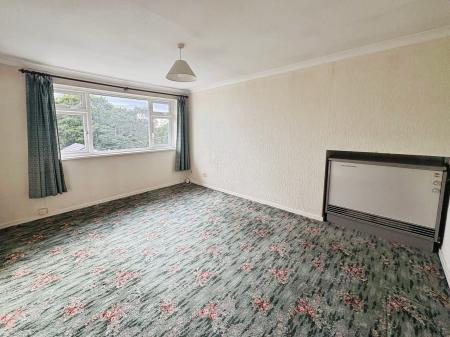 2 bedroom Flat for sale in Avalon Drive, South West Denton, Newcastle upon Tyne, NE15