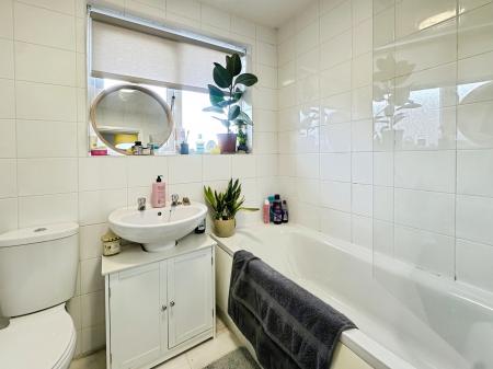 2 bedroom Terraced House for sale in Westbourne Avenue, Walkergate, Newcastle upon Tyne, NE6