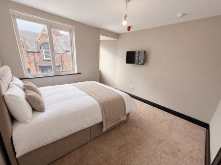 6 bedroom House of Multiple Occupation to let in Carlyon Street, Sunderland, SR2