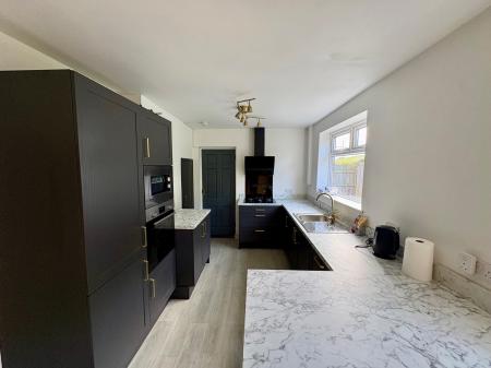 3 bedroom Semi-detached house to let in Silloth Avenue, Slatyford, Newcastle upon Tyne, NE5