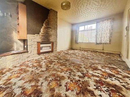 2 bedroom Semi-detached house for sale in Weidner Road, Newcastle upon Tyne, NE15