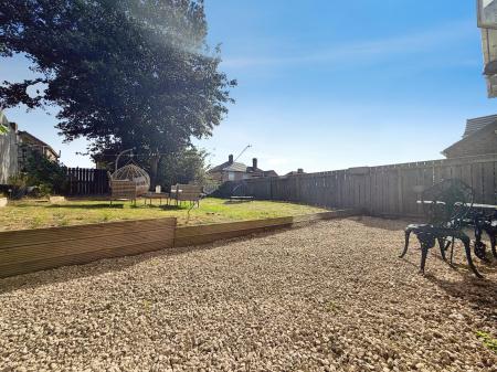 2 bedroom Semi-detached house for sale in Hillside Avenue, South West Denton, Newcastle upon Tyne, NE15