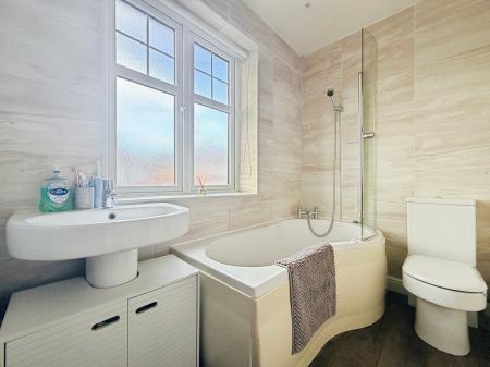 2 bedroom Semi-detached house for sale in Hillside Avenue, South West Denton, Newcastle upon Tyne, NE15