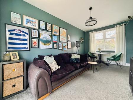 2 bedroom Semi-detached house for sale in Hillside Avenue, South West Denton, Newcastle upon Tyne, NE15