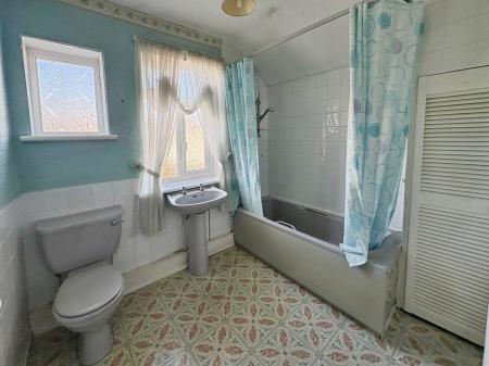 3 bedroom Semi-detached house for sale in South View, Denton, Newcastle upon Tyne, NE5