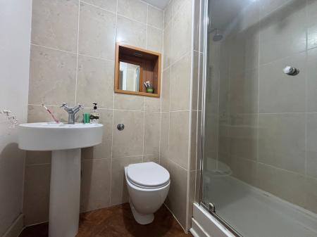 1 bedroom Flat for sale in Willbrook House, Worsdell Drive, Gateshead, NE8