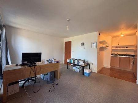 1 bedroom Flat for sale in Willbrook House, Worsdell Drive, Gateshead, NE8