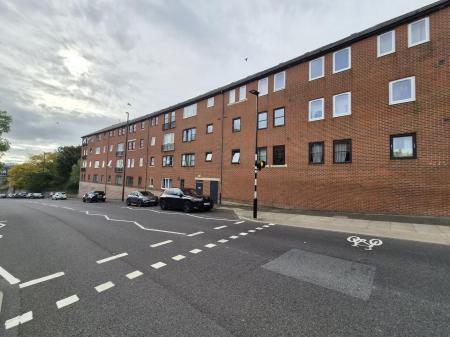 1 bedroom Flat to let in Borough Road, North Shields, NE29