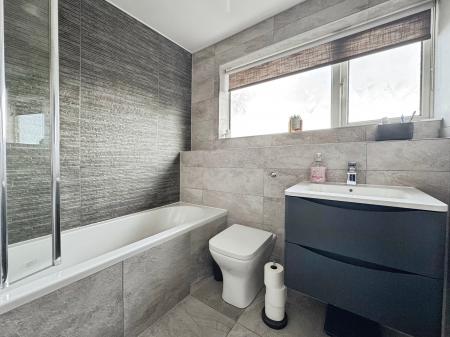 2 bedroom Terraced House for sale in Hexham Close, North Shields, North Shields, NE29