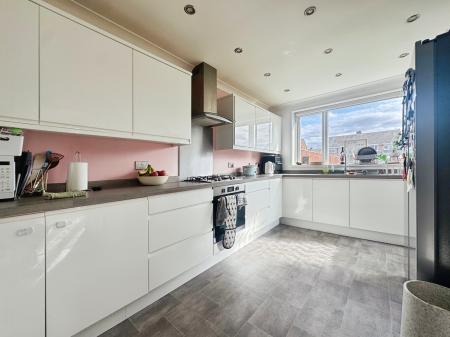2 bedroom Semi-detached house for sale in Embleton Road, North Shields, North Shields, NE29