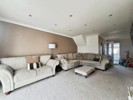 2 bedroom Semi-detached house for sale in Embleton Road, North Shields, North Shields, NE29
