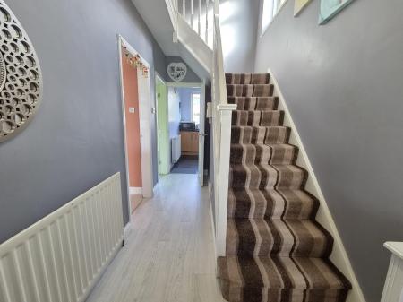 3 bedroom Semi-detached house to let in Lanercost Drive, Newcastle upon Tyne, NE5