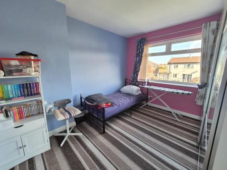 3 bedroom Semi-detached house to let in Lanercost Drive, Newcastle upon Tyne, NE5